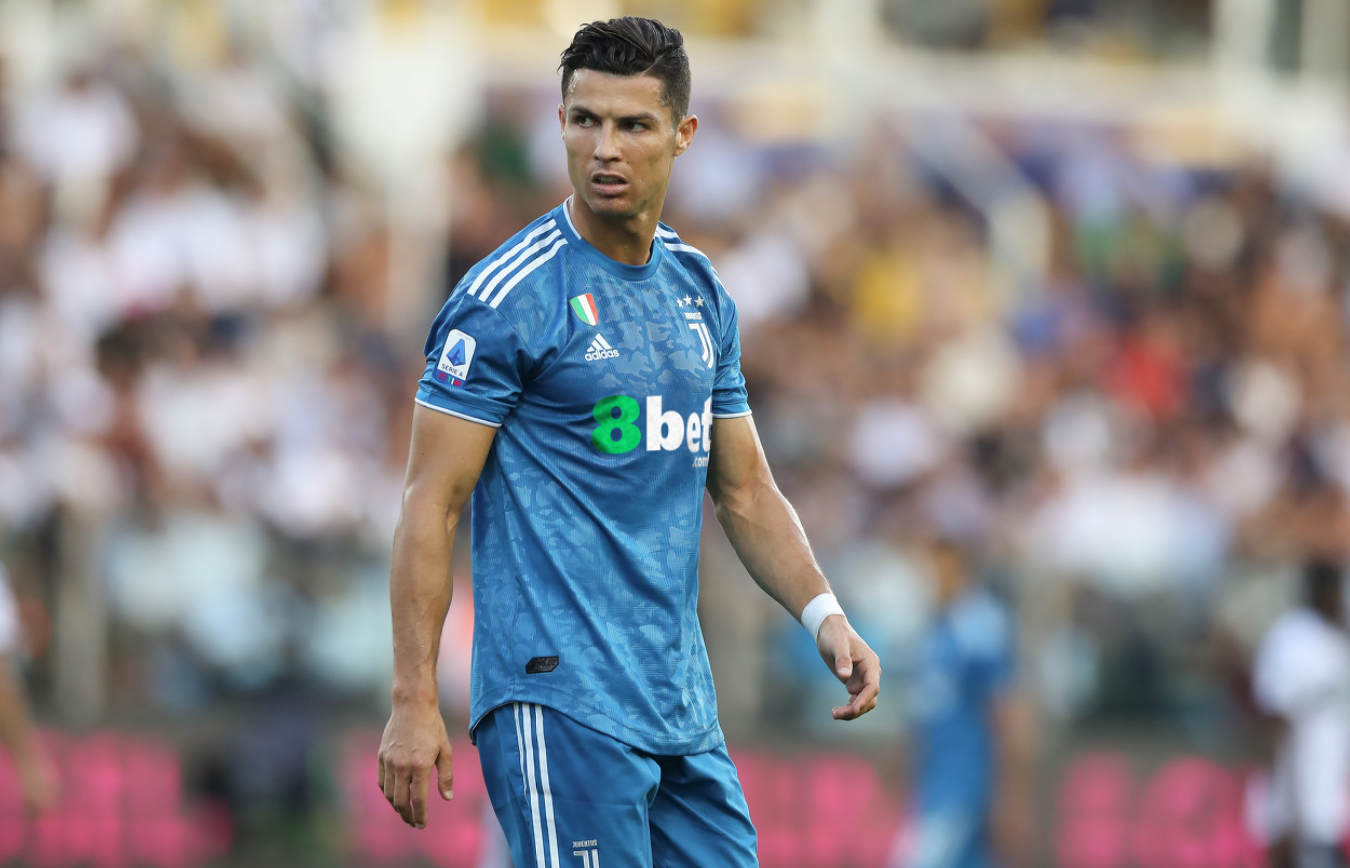 雷速直播-包含加时末段尤文图斯队长鼓劲——社区盾节点到来，媒体盛赞，数据层面出现新趋势的词条