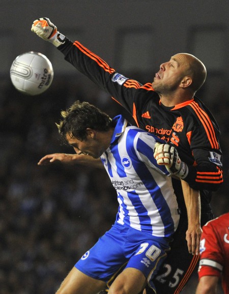 雷速体育-雪域黑豹队对阵胶东鲸鲨队，斯诺克预选赛读秒绝平，门将神扑救主——防守强度拉满的简单介绍