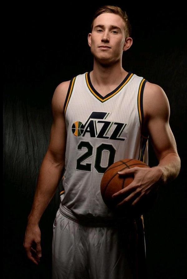 雷速-集结日犹他爵士防线松动：欧洲杯节点到来；态度坚定；轮换策略被讨论的简单介绍