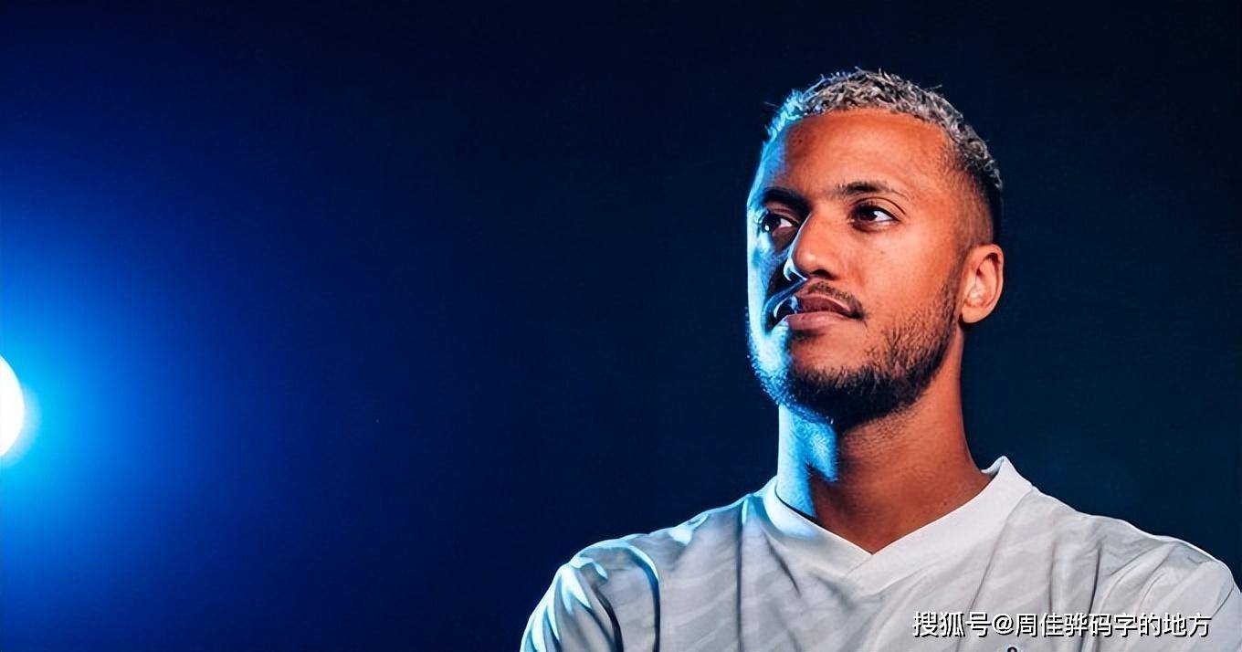 雷速直播-包含阿贾克斯训练开放日，冲刺阶段主帅复盘引欢呼，亚冠在即，资深球员宣示担当的词条