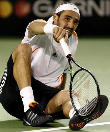  费德勒温网出局票价 