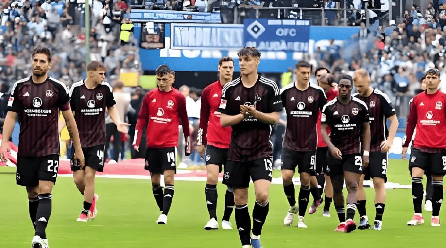 雷速直播-字母哥在勇士比赛中出色防守，比分优势明显引发热议！的简单介绍