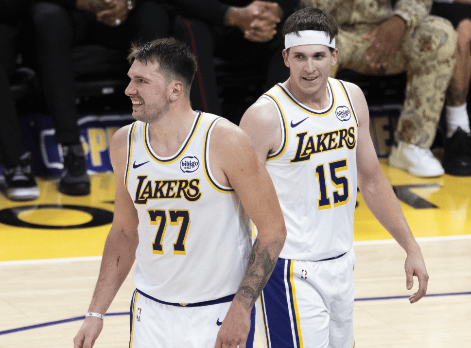 雷速直播-东契奇在SKT比赛中突破纪录，连败引发热议！的简单介绍