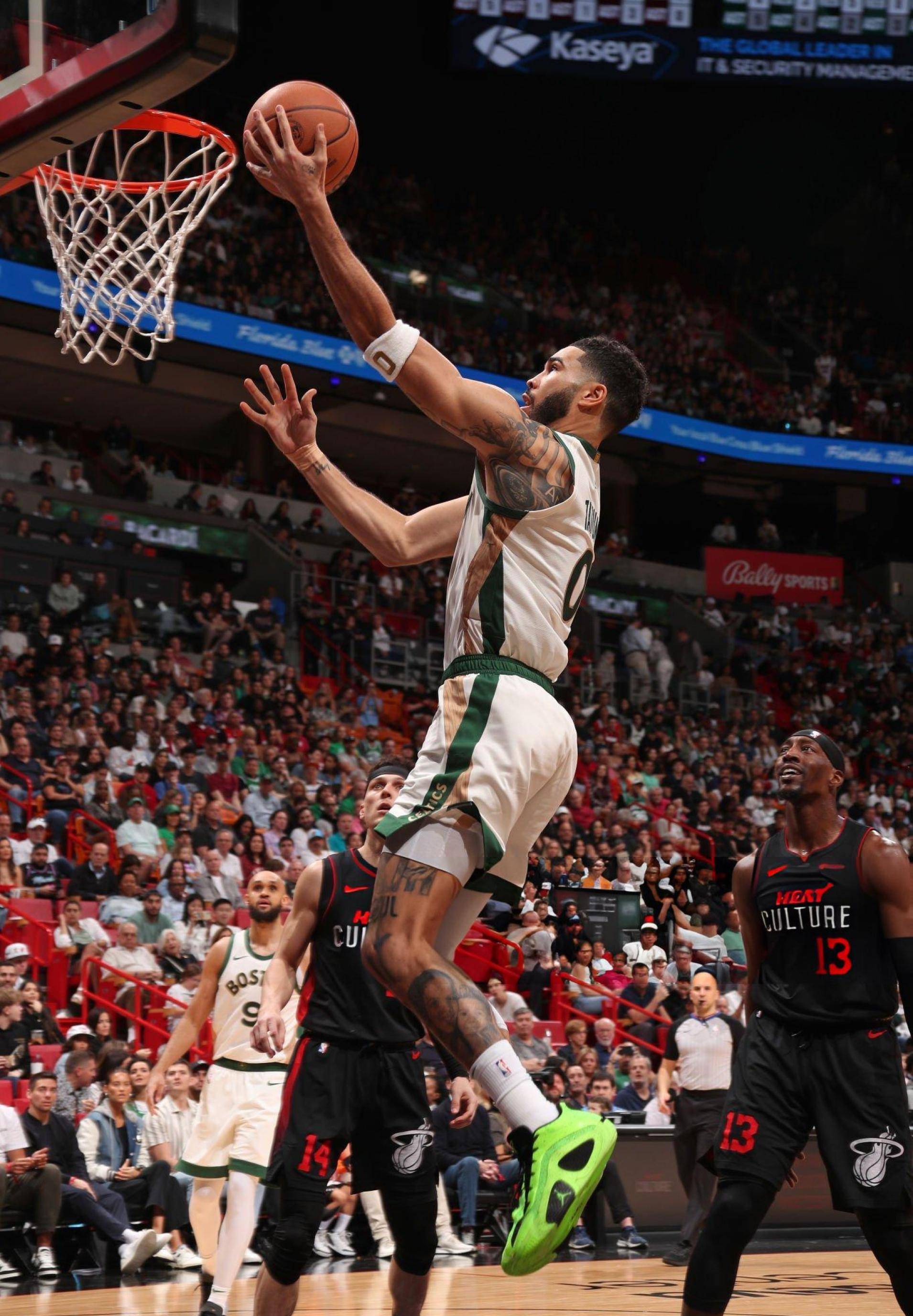 雷速体育-包含塔图姆连续二十场比赛得分超过回归赛场，MAD挑战极限！的词条